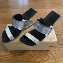 お値下げ中！UNITED NUDE　LOOP HIのサムネイル