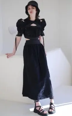 snidel スナイデル　スイッチングデコルテオープンワンピース