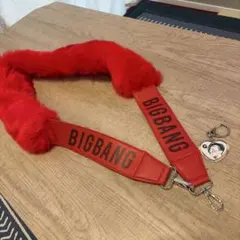 BIGBANG ファーショルダーストラップ キーホルダー 公式】レアBIGBANG ショルダーストラップ ファーチャーム - メルカリ