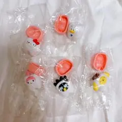 サンリオキャラクターズ　みんなでなっちゃお！ カプセルトイ　ガチャ　歯