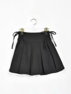 evelyn サイドレースアッププリーツスカート ブラックのサムネイル