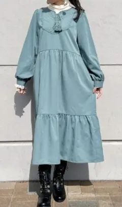 axes femme ワンピース 緑