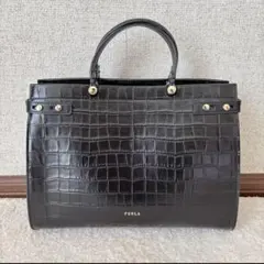 Item thumbnail for item 3a4c9233-9cee-4845-991b-004c82dd441c