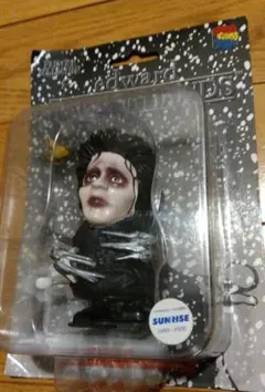 メディコムトイ　シザーハンズ　ゼンマイ式　トコトコ人形