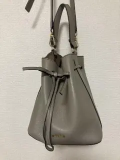 FURLA グレージュ　コスタンザ