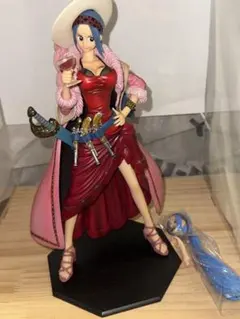 ONE PIECE D.P.C.F ネフェルタリ・ビビ フィギュア