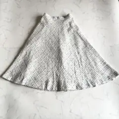 未使用級 23AW エムプルミエブラック ループチェックツイードフレアスカートのサムネイル
