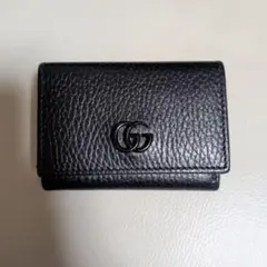 今月中お値下げします。Gucci ブラック 三つ折り財布