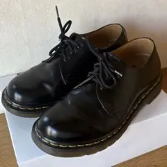 2026年最新】ドクターマーチン dr.martens 1461wの人気アイテム - メルカリ
