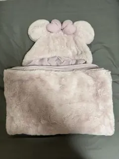 ミニーマウス フリースフード付きブランケット ディズニー