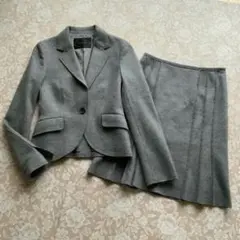 美品　アンタイトル　暖か　上質ウールスカートセットアップsize0グレー
