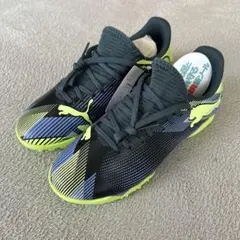PUMA フューチャー 1.4 TT MID JR 22.0CM