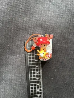 ONE PIECEワンピース チョッパー フィギュア ミニ キーホルダー