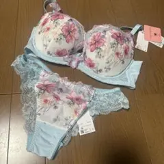 Wacoal Salute ブラジャー ショーツ セット D70 M - メルカリ