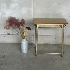 ♡昭和レトロ 小学校の机 2025年最新】昭和レトロ学校の机、の人気アイテム - メルカリ