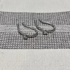 【即購入可】イヤーカフ　シルバー　ダイヤモンド風　イヤリング