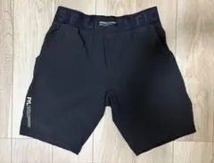 DECATHLON（デカトロン）OUTSHOCKのキックボクシングショーツ