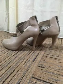 アルフレッドバニスター ヒール ベージュのサムネイル
