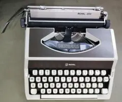 完動品 ROYALITE ロイヤルタイプライター 1961年製 - メルカリ