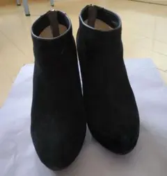 carino 黒 スエード レザー ブーティ ヒール10cm