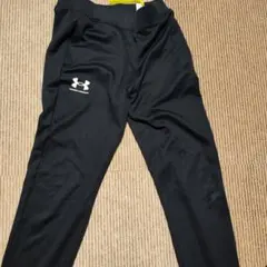 UNDER ARMOUR ブラック ジャージパンツ