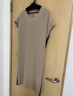 〈新品〉 BEIGE, ワンピース　パーティードレスのサムネイル