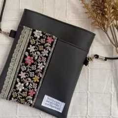 no.120インド刺繍リボン　ミニショルダーバック　スマホショルダー
