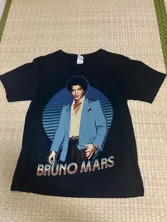 新品限定✦Bruno mars Tokyo Live 2024 Tシャツ M - メルカリ