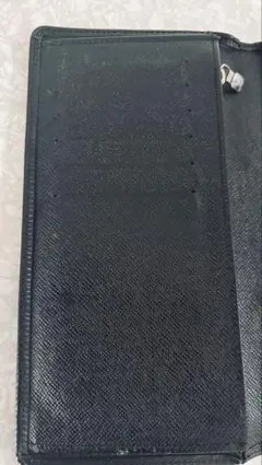 Louis Vuitton エピレザー ブラック 長財布
