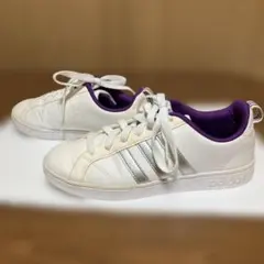 adidas スニーカー ホワイト/パープル
