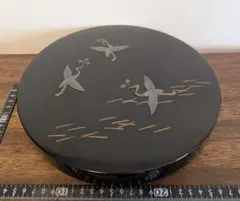 中古漆箱　文箱　菊紋　皇室　記念品　紫綬褒章 中古漆箱 文箱 菊紋 皇室 記念品 紫綬褒章 - メルカリ