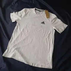 【新品　未使用】アディダス　adidas　Tシャツ size L