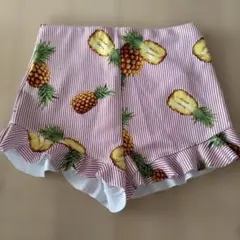 FOREVER 21 パイナップル柄ショートパンツ S