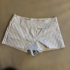 売り切り価格ZARA ストライプ ショートパンツ XSサイズ