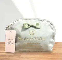 【新品・タグ付】メゾンドフルール サテンリボンラウンドポーチ くすみグリーン