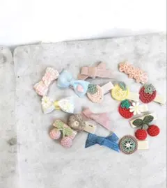 メルカリ便　ベビーヘアクリップ15点セット　ハンドメイドさくらんぼいちごモチーフ