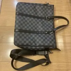 Item thumbnail for item 85268d2f-c4b6-477e-99ac-168dbe2b5c4e