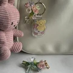 【ハンドメイド】ぷっくり可愛い♡ チューリップのバッグチャーム / キーホルダー