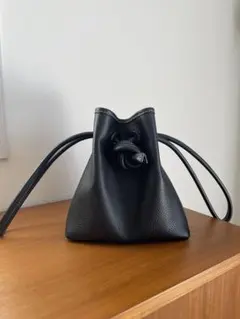 かょ　VASIC BOND 最終値下げ　⭐︎8月末で出品取り消し かょ様専用 VASIC BOND 最終値下げ ⭐︎8月末で出品取り消し