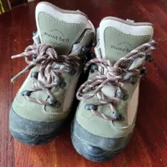 Item thumbnail for item 4be3111d-b9a8-4632-9e7f-3d707cb06d98