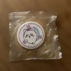 ちいかわ くら寿司 缶バッジ　モモンガ