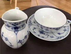 ロイヤルコペンハーゲン ブルーフルーテッド カップ&ソーサーとクリーマー