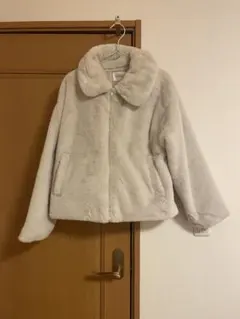 ハニーズ　 フェイクファーブルゾン　ベージュ　L