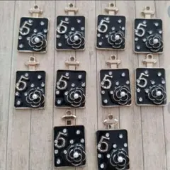 No.2001 香水瓶チャーム　エナメル黒【10個】