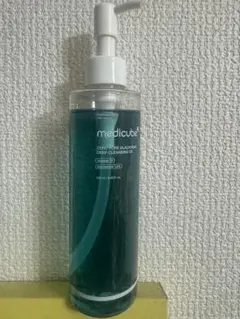 medicube ZERO PORE クレンジングオイル 200mlのサムネイル