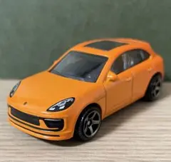 レア　トミカサイズ　マッチボックス　ポルシェ　マカン