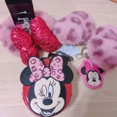 大人気 ✨ヒョウ柄 ニーマウス グリッターポーチ＆キーホルダー＆シュシュ
