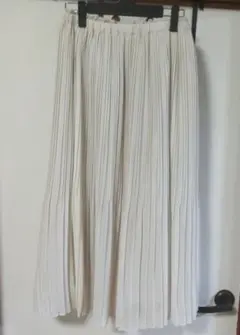 オフホワイト プリーツシフォンスカート秋冬