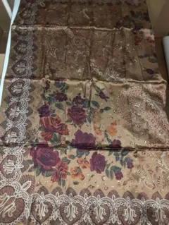 イタリア製 T.J.S.S 大判シルク100% スカーフ　茶　花柄　ペイズリー