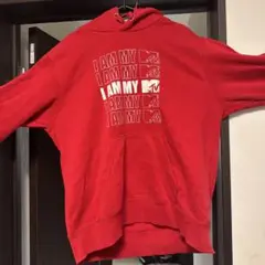 I AM MY MTV レッド パーカー